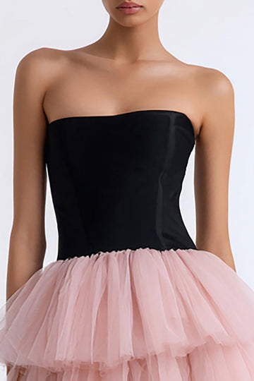 Robe bustier trapèze noire noire à plusieurs niveaux noir